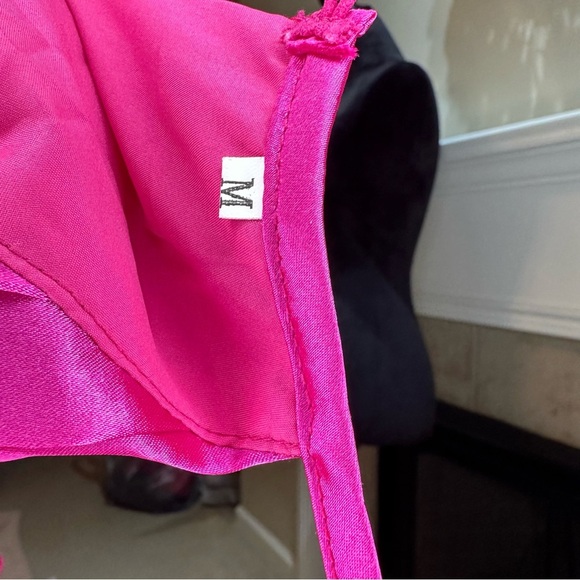 Hot Pink Tiered Pleated Ruffle Mini Dress size Medium Wedding Guest Party Dress - Picture 5 of 6